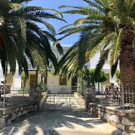 Pansion Episkopi Σκόπελος