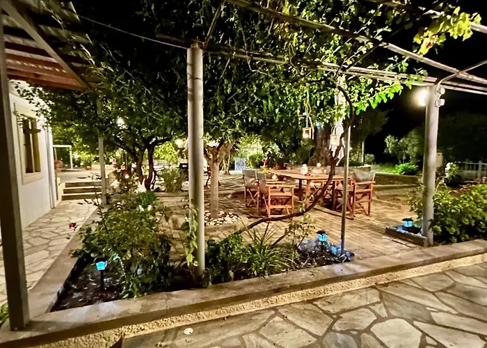 Guest house Pansion Episkopi Skopelos Town